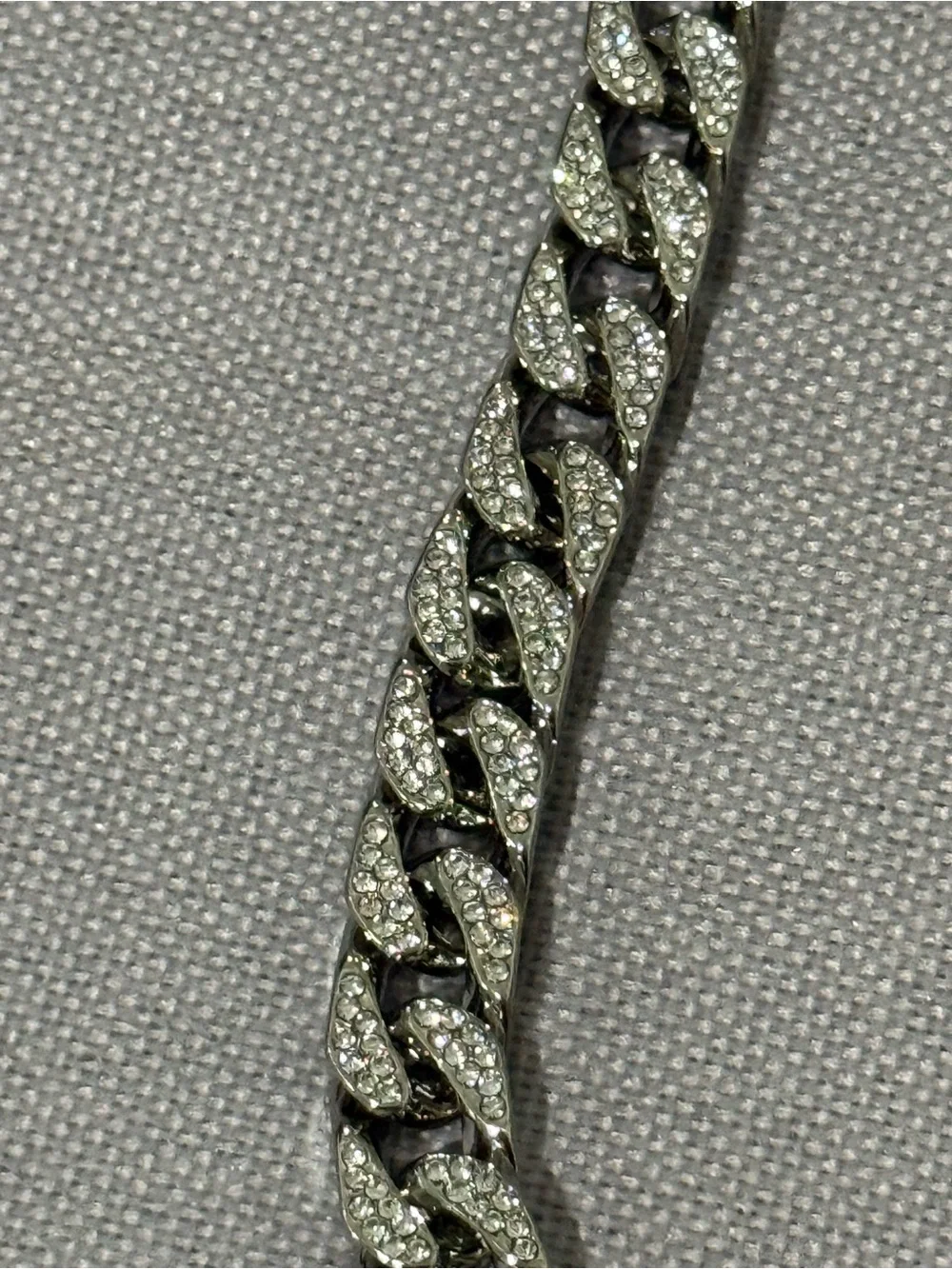 Silver tone Men’s Cuban Link Bracelet - Polished Chain Accessory